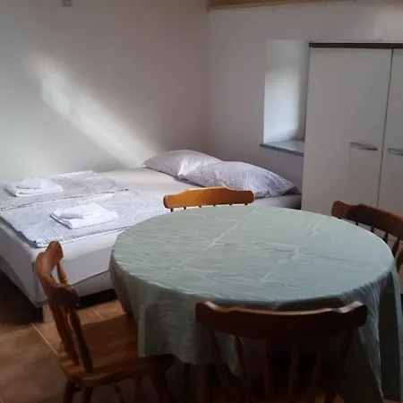 Gora Apartmán *